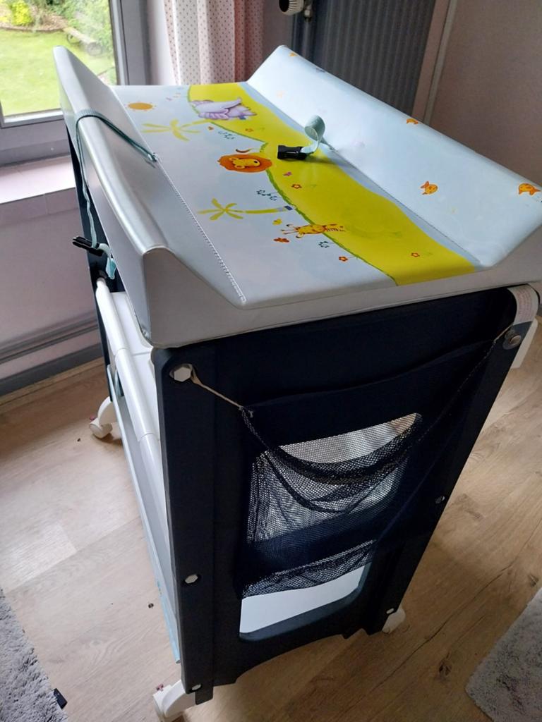 Table à langer baignoire pour bebe, Enfants & Bébés, Enlèvement, Baignoire