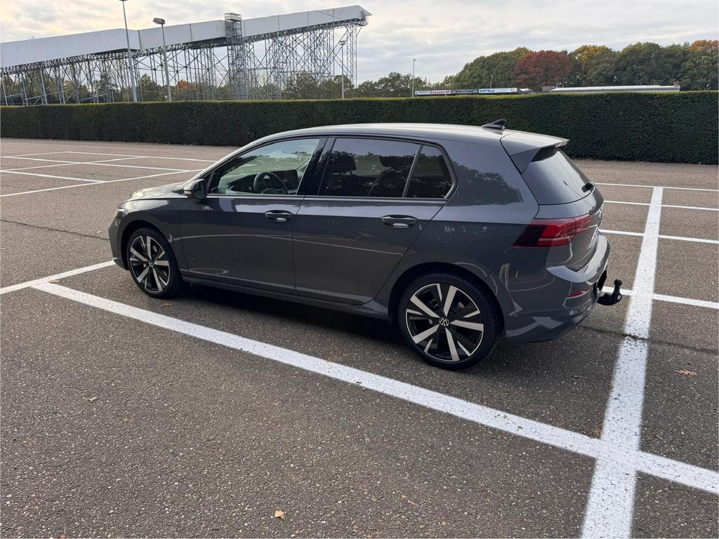 Volkswagen Golf 8.5 eTSI nieuw 116PK DSG automaat, 1498 cc, 4 cilinders, Emergency brake assist, 5 zetels
