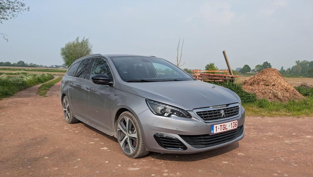 Peugeot 308 SW GT 205pk, Autos, Argent ou Gris, Achat, Euro 6, Boîte manuelle