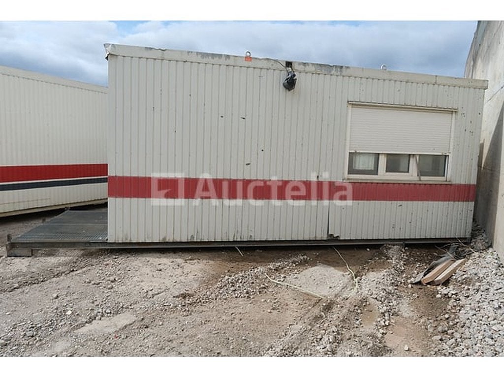 Container bureau