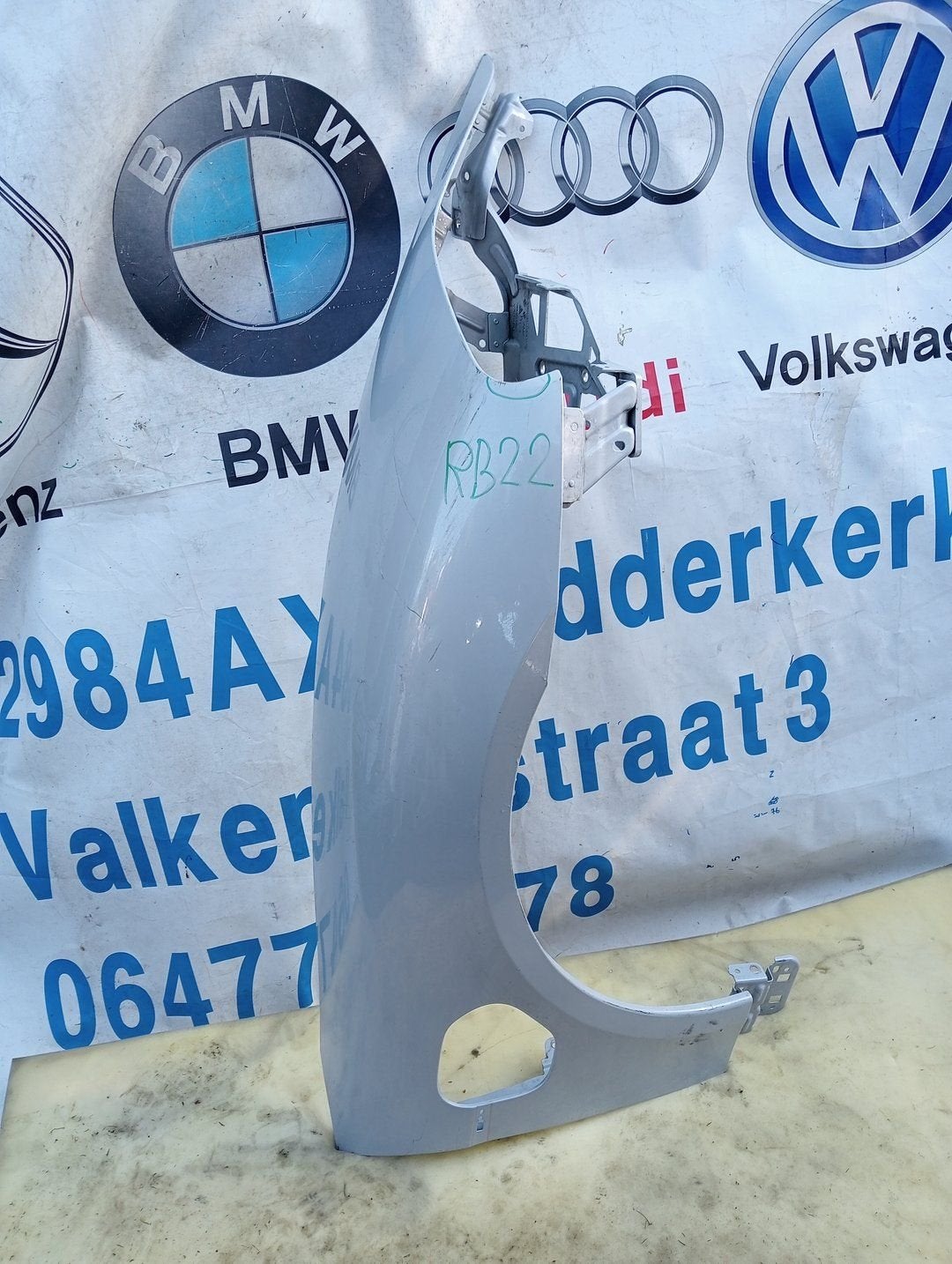 Porsche 9J1 Taycan Scherm Rechts Voorscherm Zijscherm, Gebruikt, -, -, Porsche