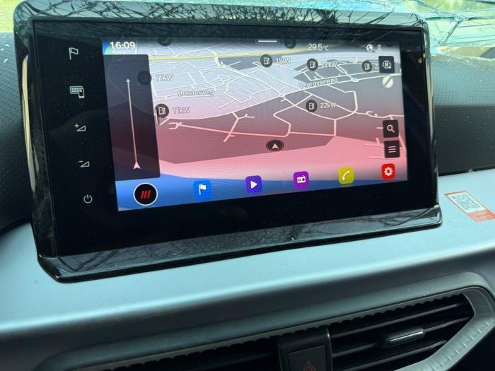 Navigatie Display van een Seat Ibiza, Gebruikt, -, -, Ophalen of Verzenden