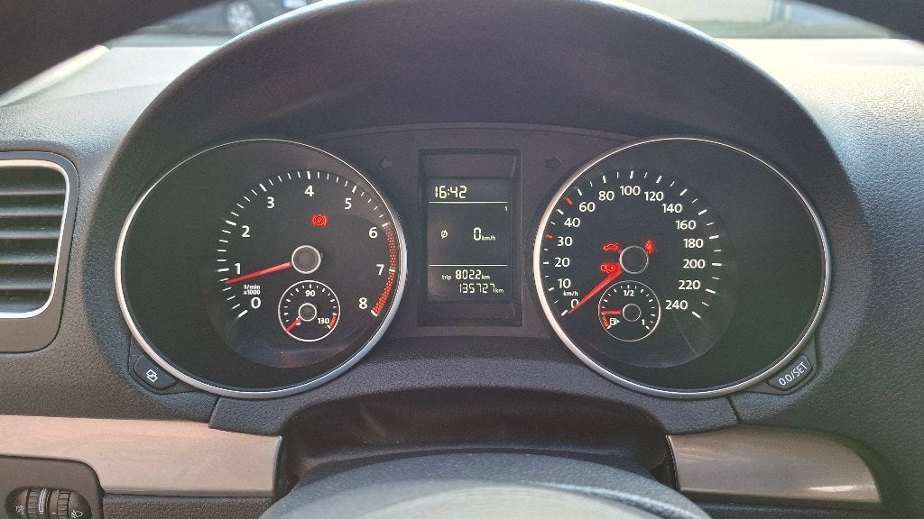 VW GOLF 6 1.2 TSI 105 PK 135.700KM 07/2012 GEKEURD VVK!!, Voorwielaandrijving, Stof, 4 cilinders, 1198 cc