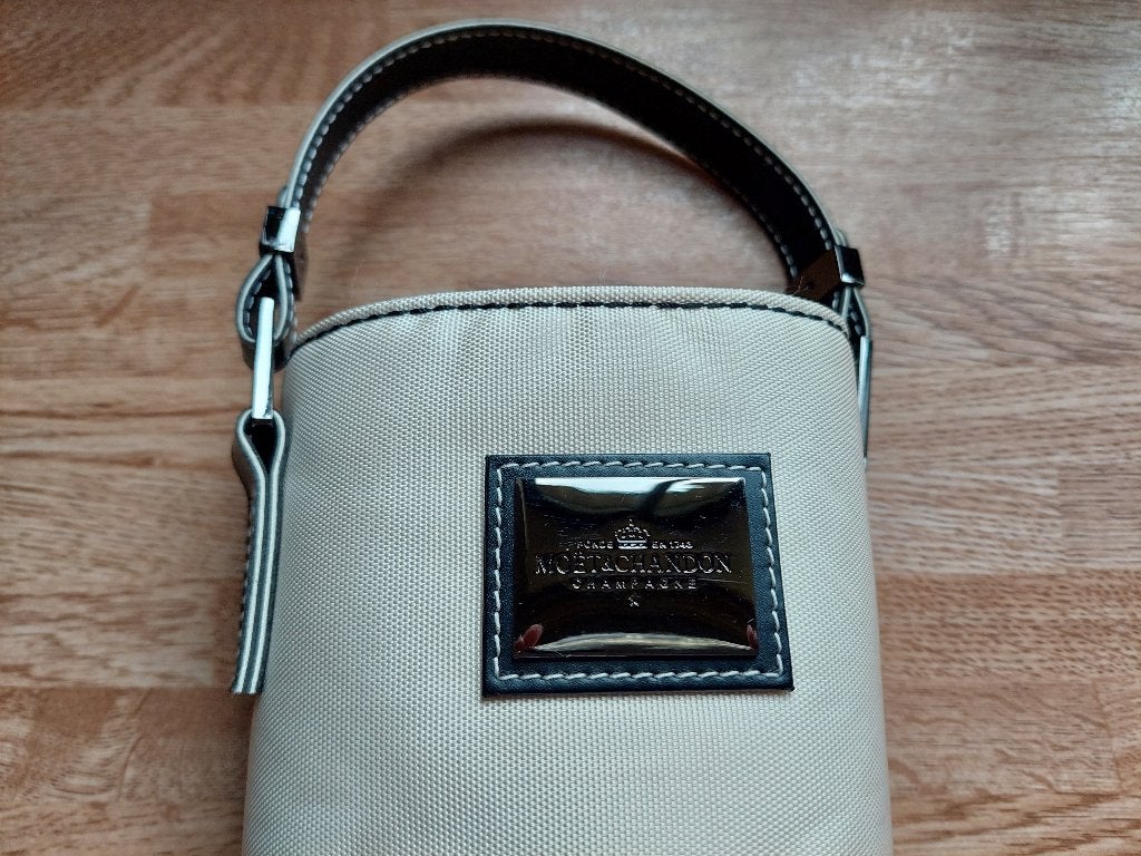 Sac isotherme à champagne Moët & Chandon — Look nautique, Collections, Vins, Enlèvement ou Envoi, Neuf, Champagne