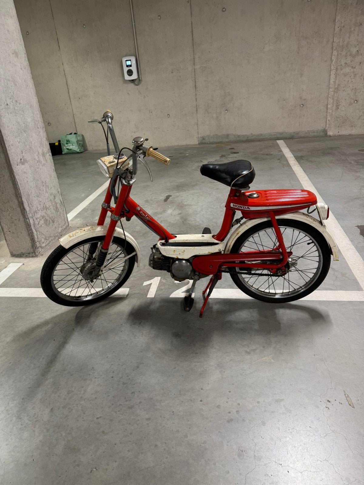 Amigo/Novio, à la recherche de certaines pièces, volant, Enlèvement ou Envoi, Utilisé
