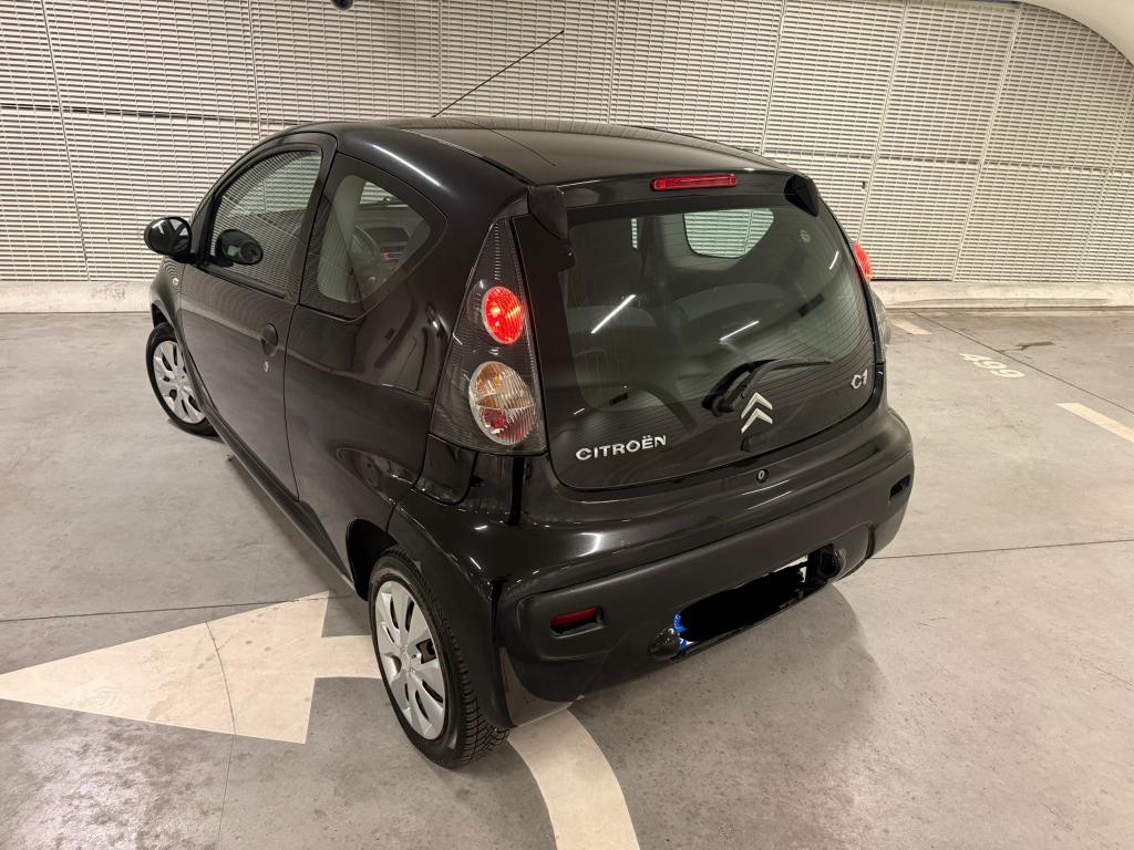 2010 Citroën C1 - Excellent état ! - Essence, Autos, Citroën, Achat, Boîte manuelle, C1, Noir