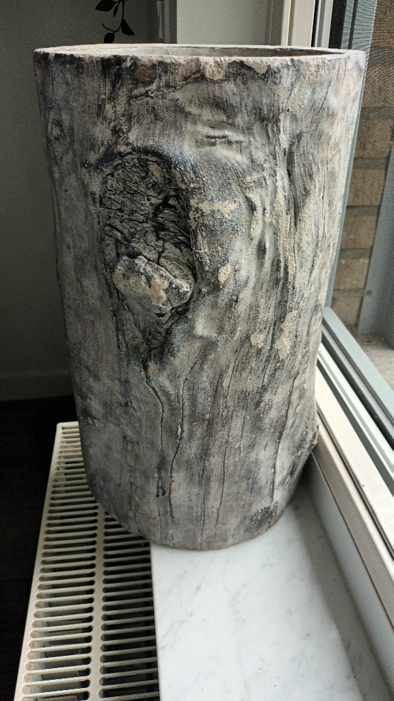 Grote pot in boomstamstructuur, Tuin en Terras, Bloempotten, Ophalen