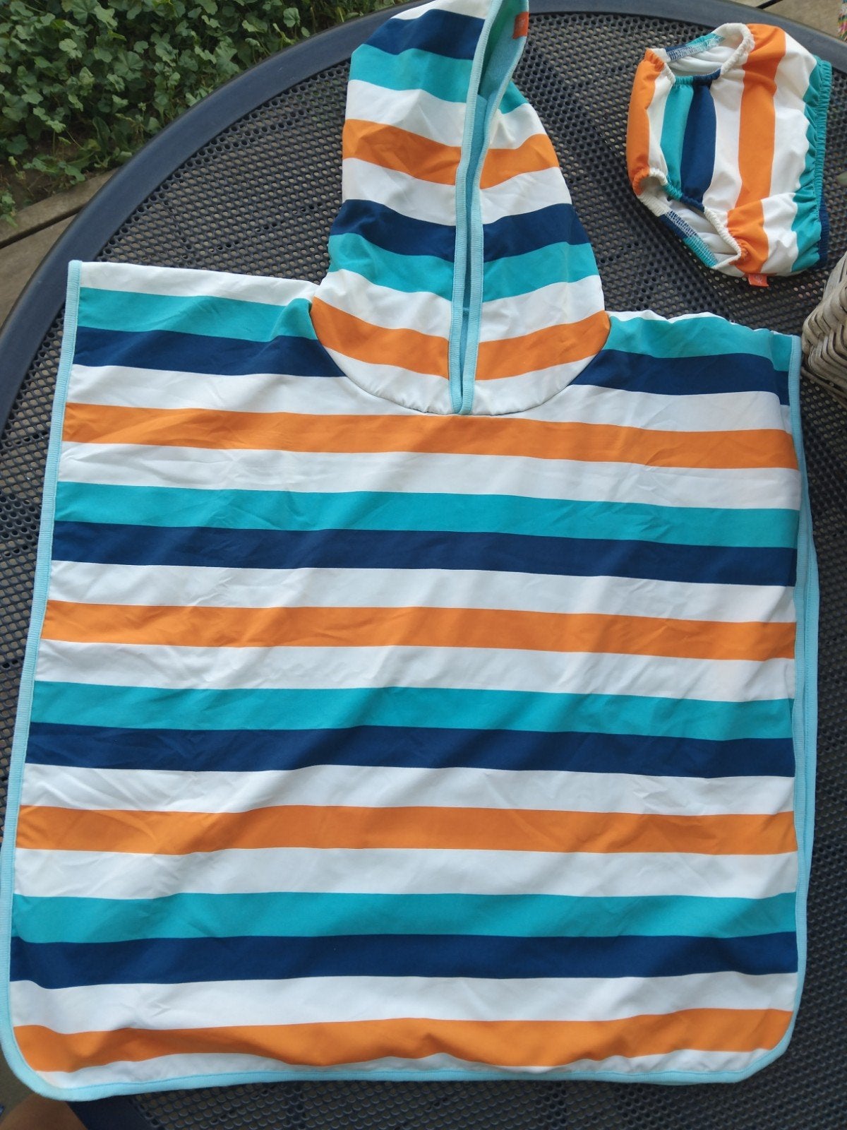 Poncho de bain Lässig avec couche de bain assortie - 12-36 m, Enfants & Bébés, Maillots de bain pour enfants, Enlèvement