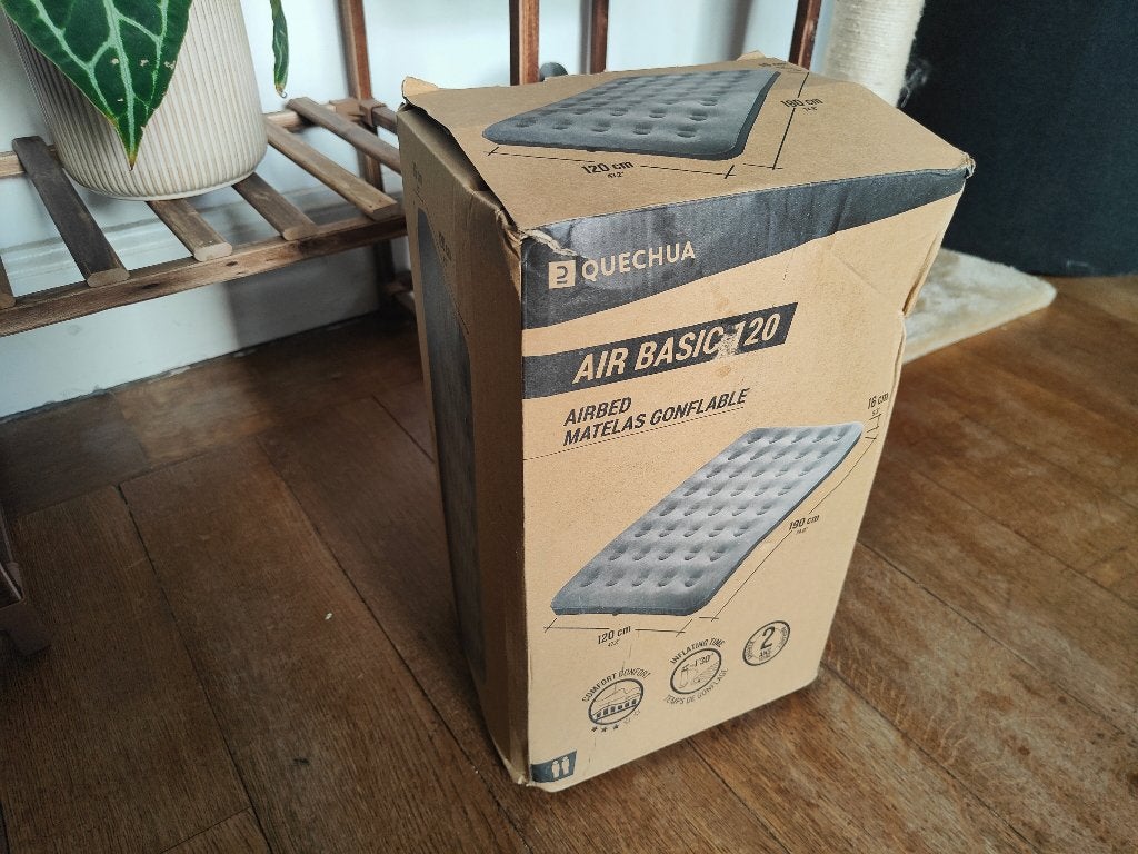 Matelas Gonflable NEUF Quechua 120, Caravanes & Camping, Enlèvement ou Envoi, Neuf, 2 personnes