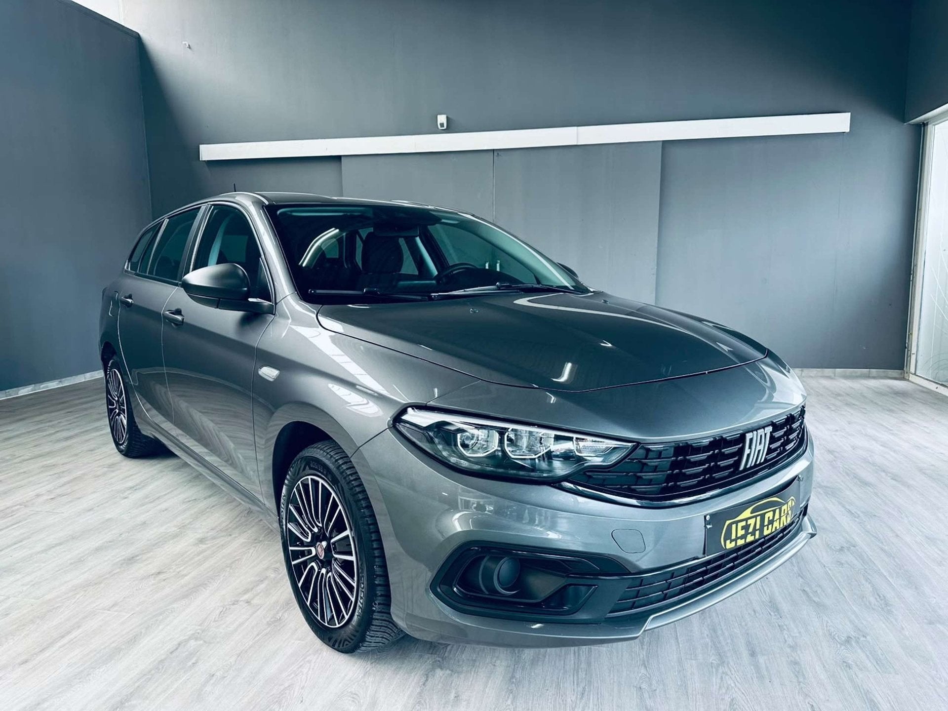 Fiat Tipo Tipo SW 1.5 Hybrid T DCT, Autos, Fiat, Argent ou Gris, Achat, Euro 6, Entreprise