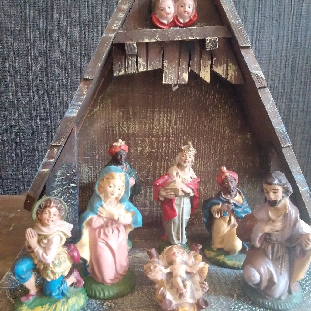 Ancienne scène de Noël avec personnages séparés, Envoi, Utilisé