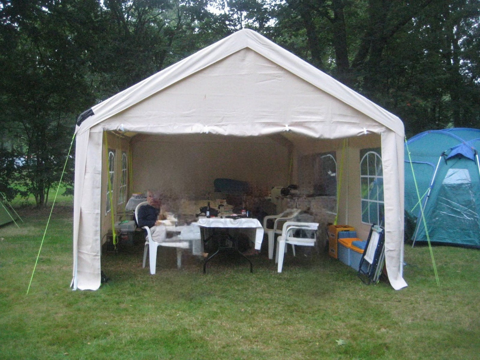 Partytent, Ophalen, Partytent