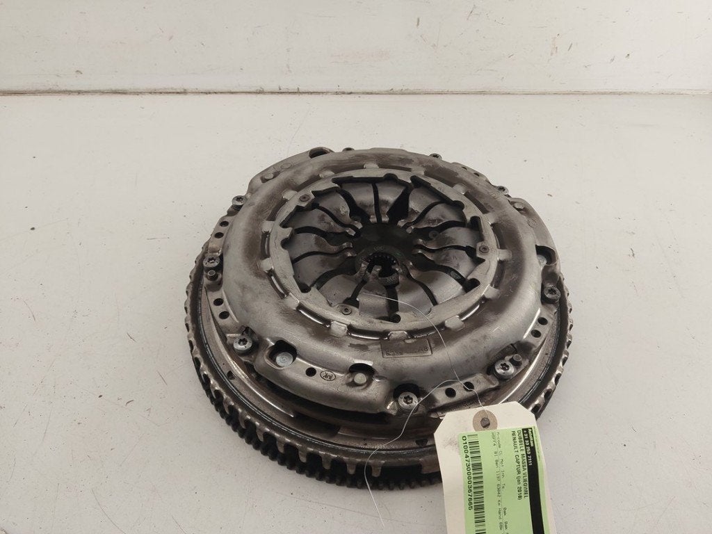 VOLANT MOTEUR BI-MASSE Renault Captur I (2R) (01-2013/-), Renault, Valeo, Utilisé, 100, rue de Courcelles
75017  Paris, FR