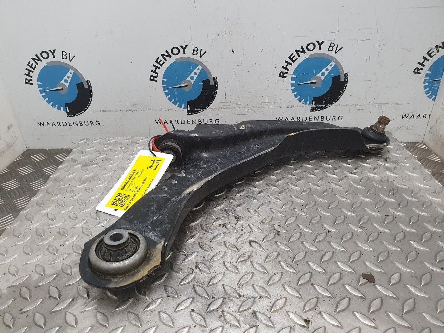 RENAULT CLIO DRAAGARM ONDER RV 2019, Ophalen of Verzenden, Gebruikt, ARN erkend