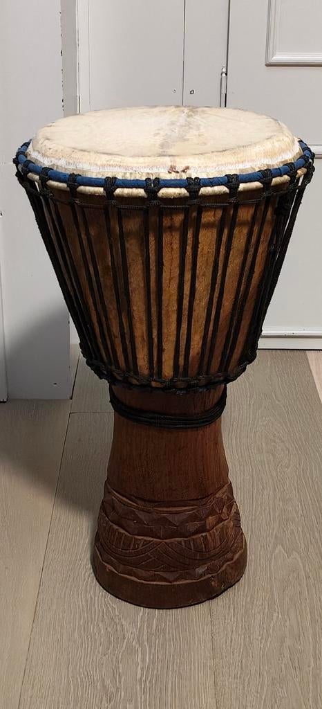 Afrikaanse djembe, verkoop wegens stopzetting hobby., Ophalen, Gebruikt, Melodische percussie