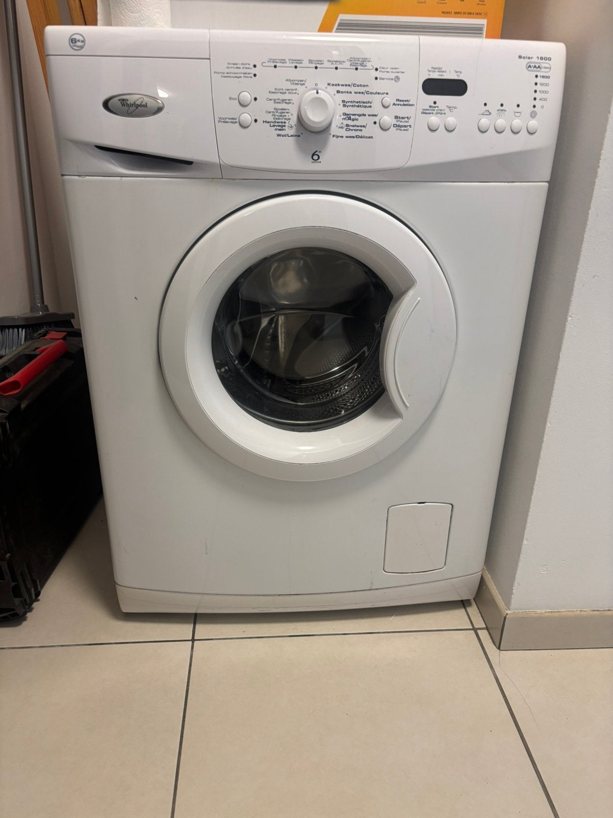 Machine à laver wirlpool, 1200 à 1600 tours, 6 à 8 kg, Programme court, Chargeur frontal