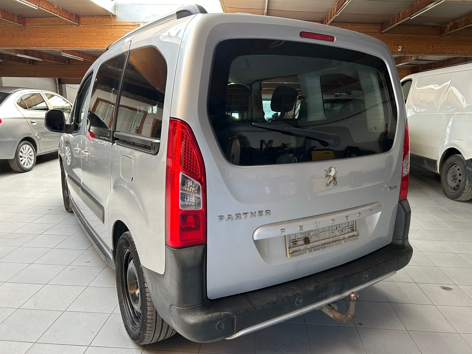 peugeot parten, Autos, Achat, Entreprise, Boîte manuelle, 5 portes