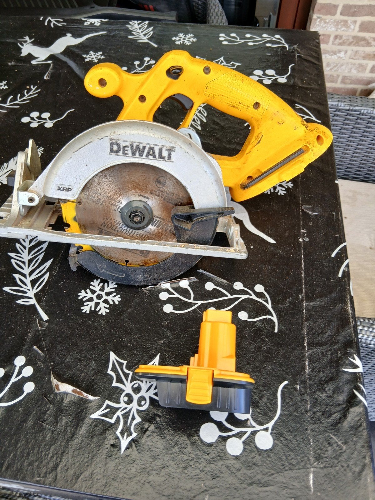 Dewalt 18v, Ophalen, Cirkelzaag