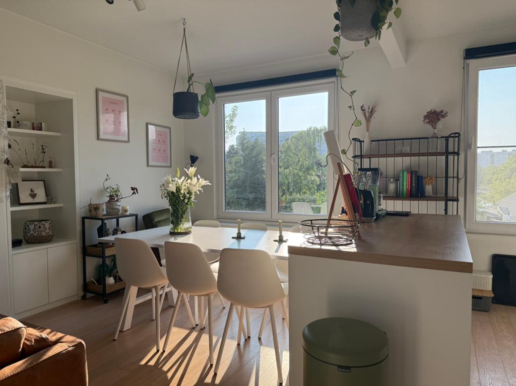 Stijlvol gerenoveerd en volledig instapklaar appartement, Immo, Tot 200 m², 72 m², 2 kamers, Verkoop zonder makelaar