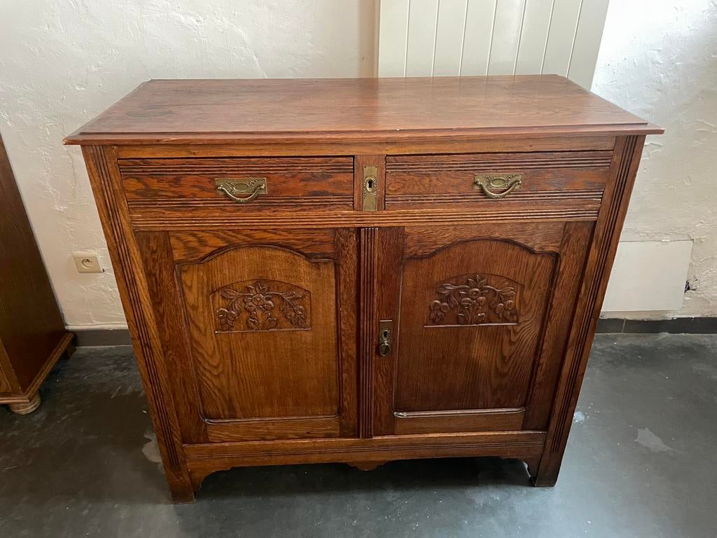 Antiek houten kast, Huis en Inrichting, Ophalen, Gebruikt