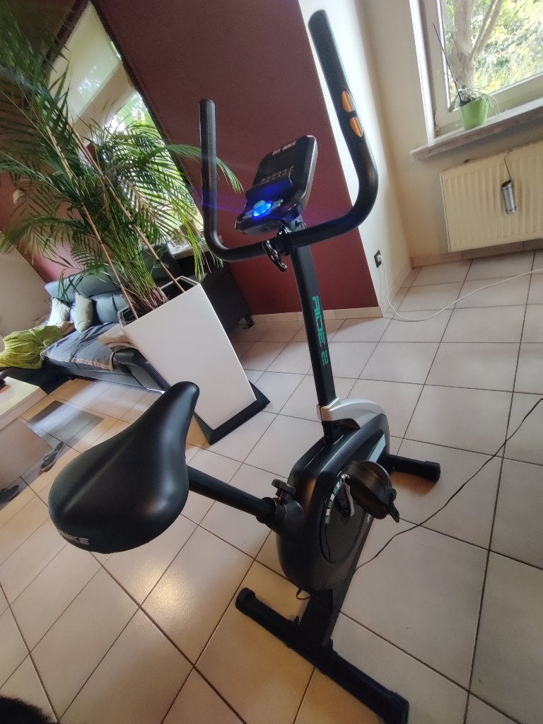 Fitbike Ride 2 hometrainer – amper gebruikt, Sport en Fitness, Fitnessapparatuur, Ophalen, Kunststof, Zo goed als nieuw, Benen