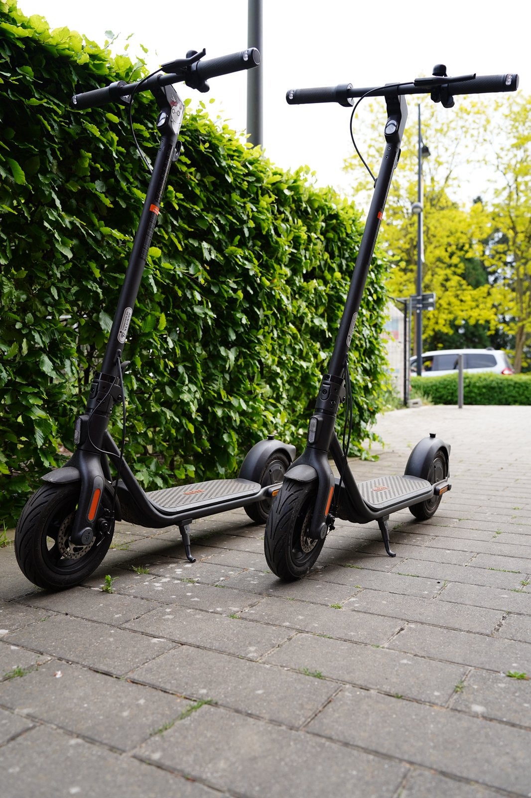 2 steppen te koop, Fietsen en Brommers, Steps, Ophalen, Gebruikt, Elektrische step (E-scooter)