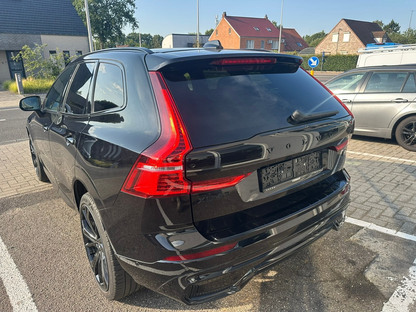 Volvo xc60 t6 plug in hybride, Auto's, Automaat, Euro 6, 4 cilinders, 1969 cc