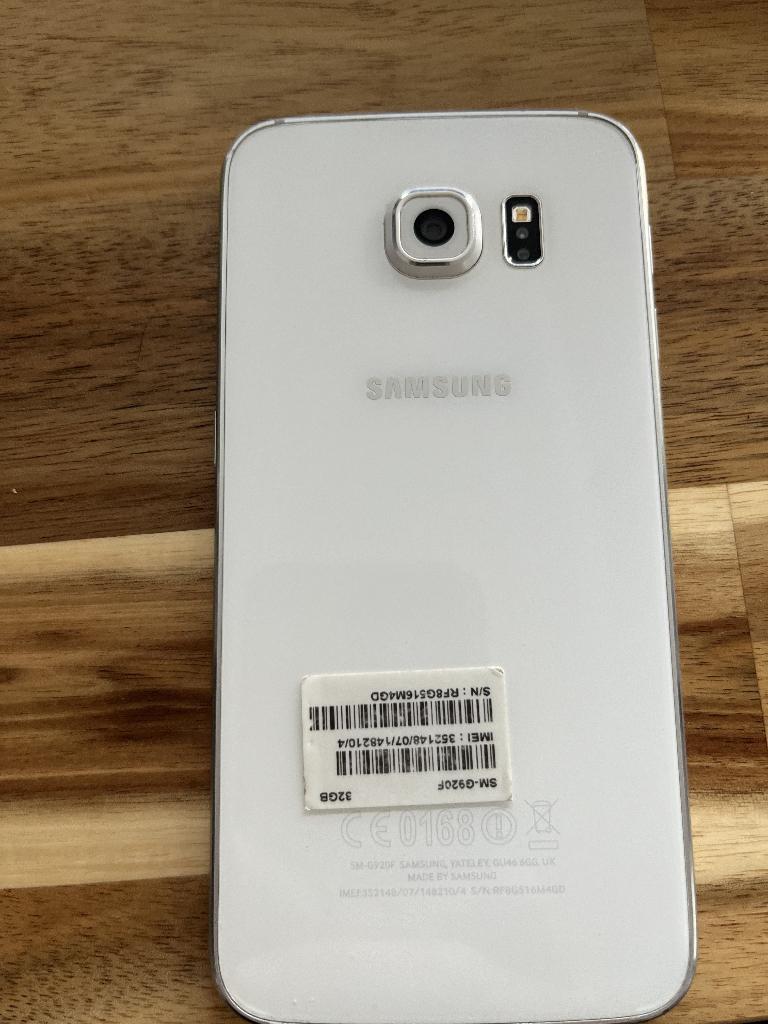 Samsung S6 32 Go blanc modèle G920F, Télécoms, 32 GB, Enlèvement, Utilisé, Sans abonnement