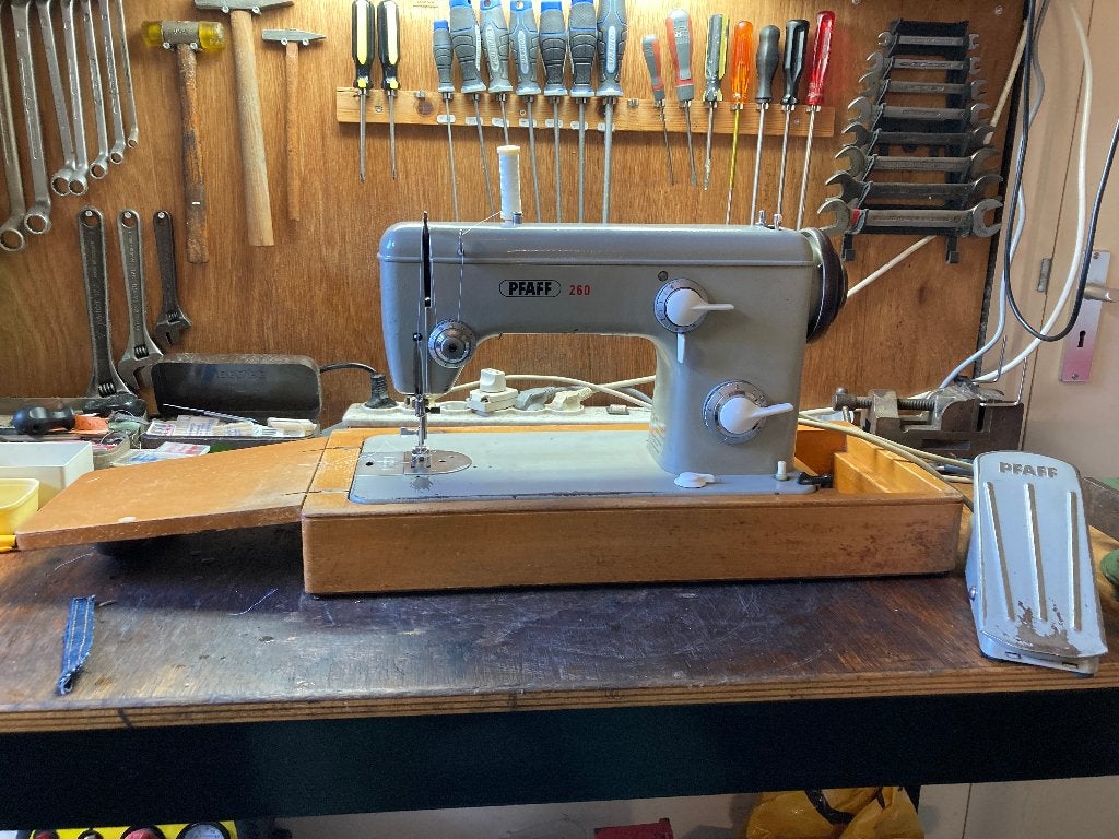 Pfaff 260 semi industrie - voor zware materialen/leer, Ophalen, Naaimachine, Industrieel, Gebruikt