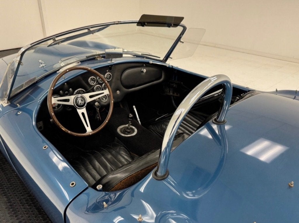 Shelby Cobra Roadster de 1964, foto 10