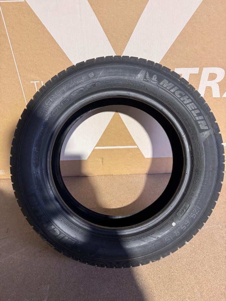 Banden Michelin Energy Saver, Gebruikt, 15 inch, 175 mm, Ophalen of Verzenden