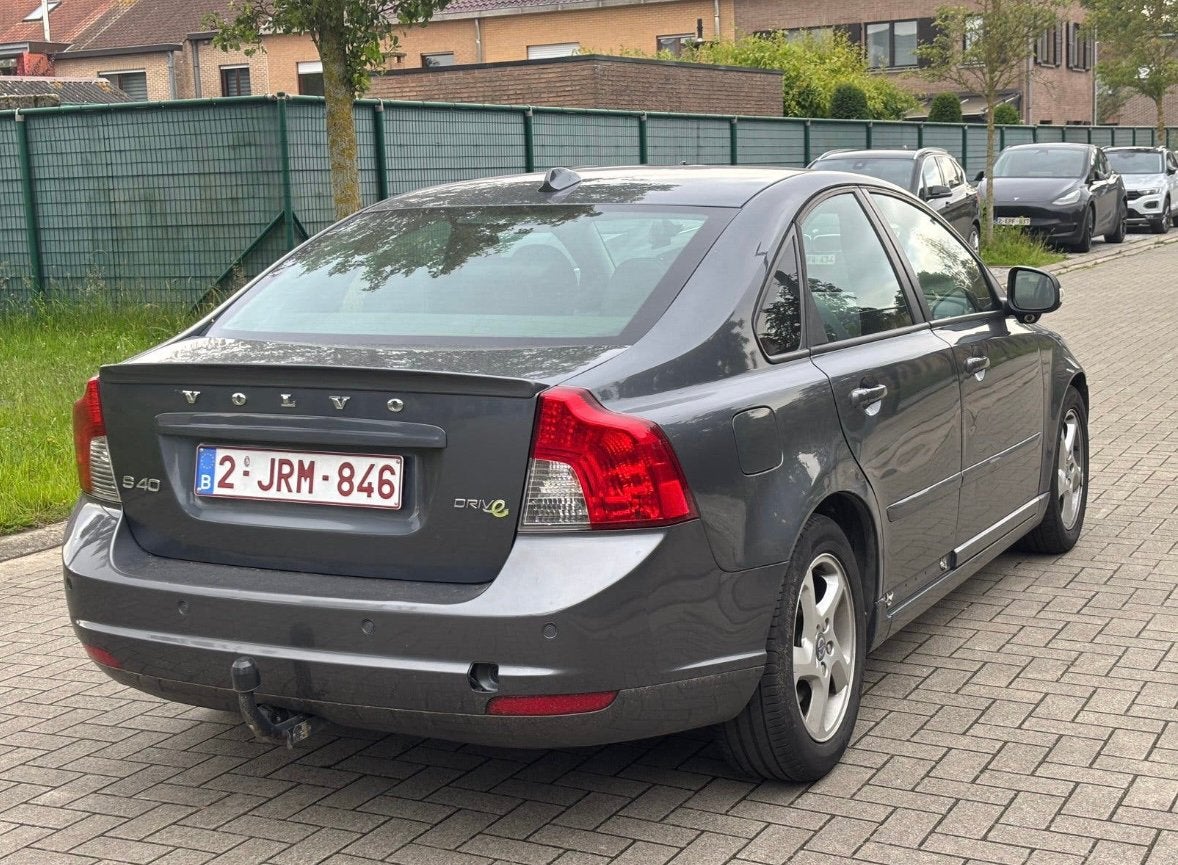 Volvo S40 1.6 DRIVe Diesel – Manueel – Leder – Trekhaak, Autos, Cuir, Achat, 109 kW, Noir