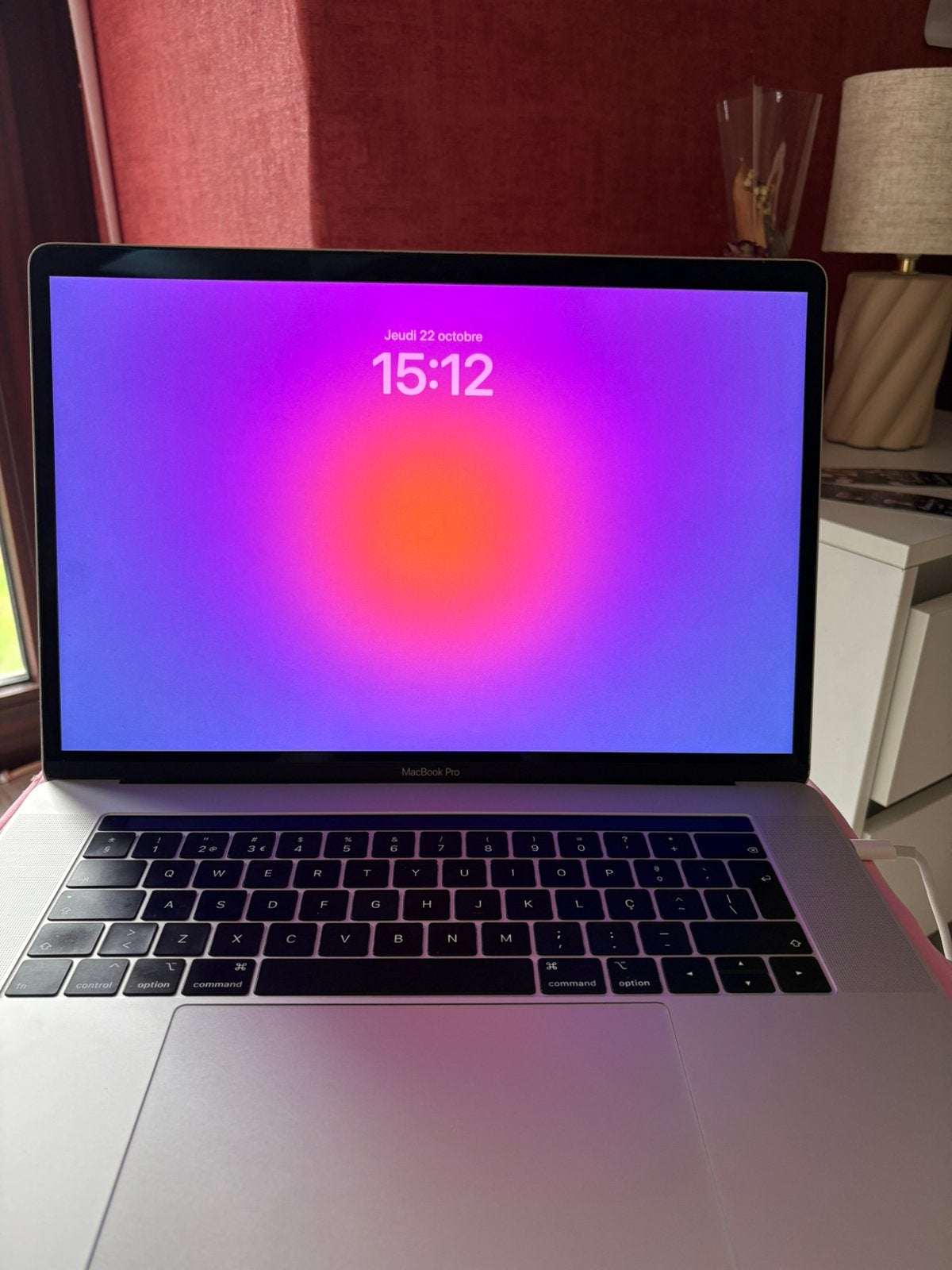 MacBook Pro TouchBar 15,0" 2018, MacBook Pro, 256 GB, 2 tot 3 Ghz, Nieuw