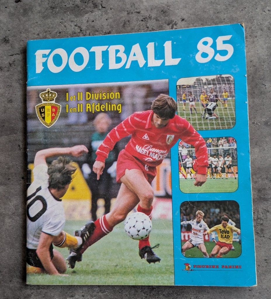 ALBUM D'AUTOCOLLANTS DE FOOT PANINI FOOTBALL 85 ANNÉE 1985, Envoi, Comme neuf, Autocollant