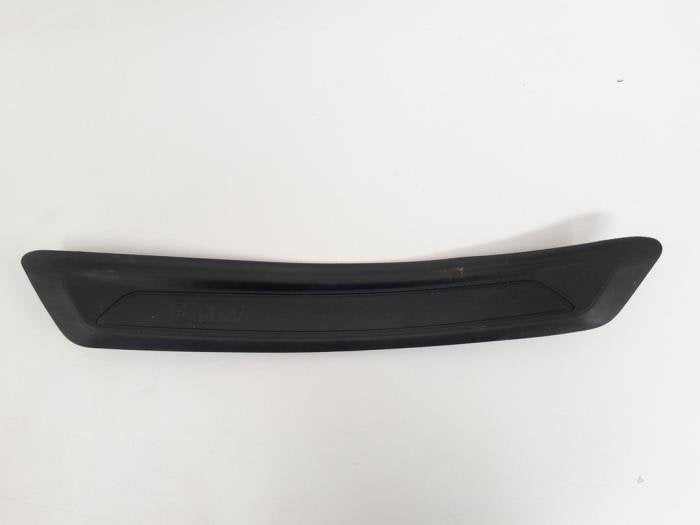 Bande décorative d'un BMW 1-Serie, -, 3 mois de garantie, Utilisé, -