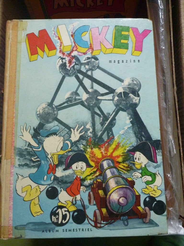 album Mickey magazine n15, Livres, Enlèvement, Utilisé, WALT DISNEY, Une BD