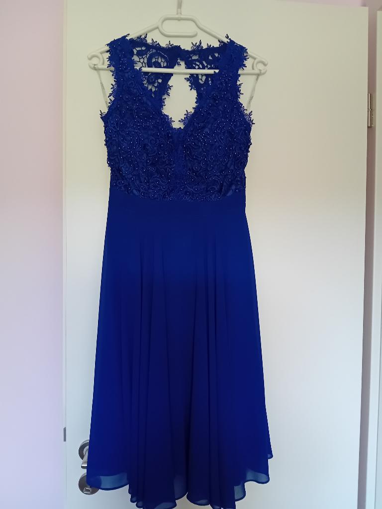 Robe de Cocktail avec étole Mise une fois, Vêtements | Femmes, Neuf, Taille 38/40 (M), Robe de cocktail, Enlèvement