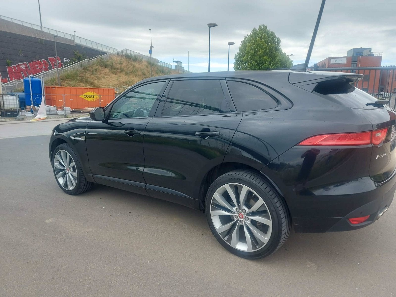 Jaguar f pace 2.0d 180 pk.   Euro6., Autos, Jaguar, Particulier, F-Pace, ABS, Caméra de recul, Régulateur de distance, Airbags