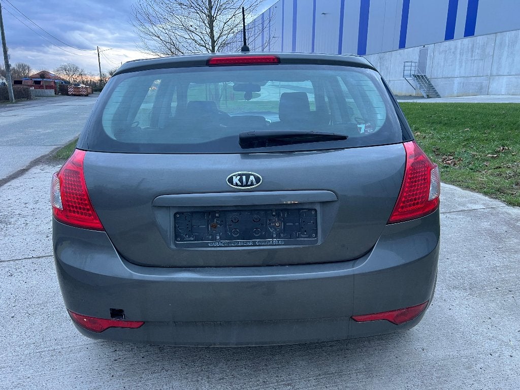 Kia Ceed 1.6 Diesel, Euro 5, Achat, Entreprise, Boîte manuelle