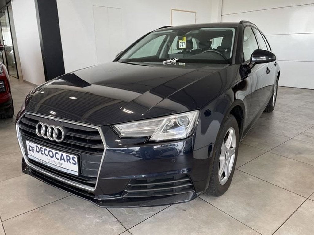Audi A4 Leder / Cruise / Navigatie, Auto's, 100 kW, 136 pk, A4, Zwart