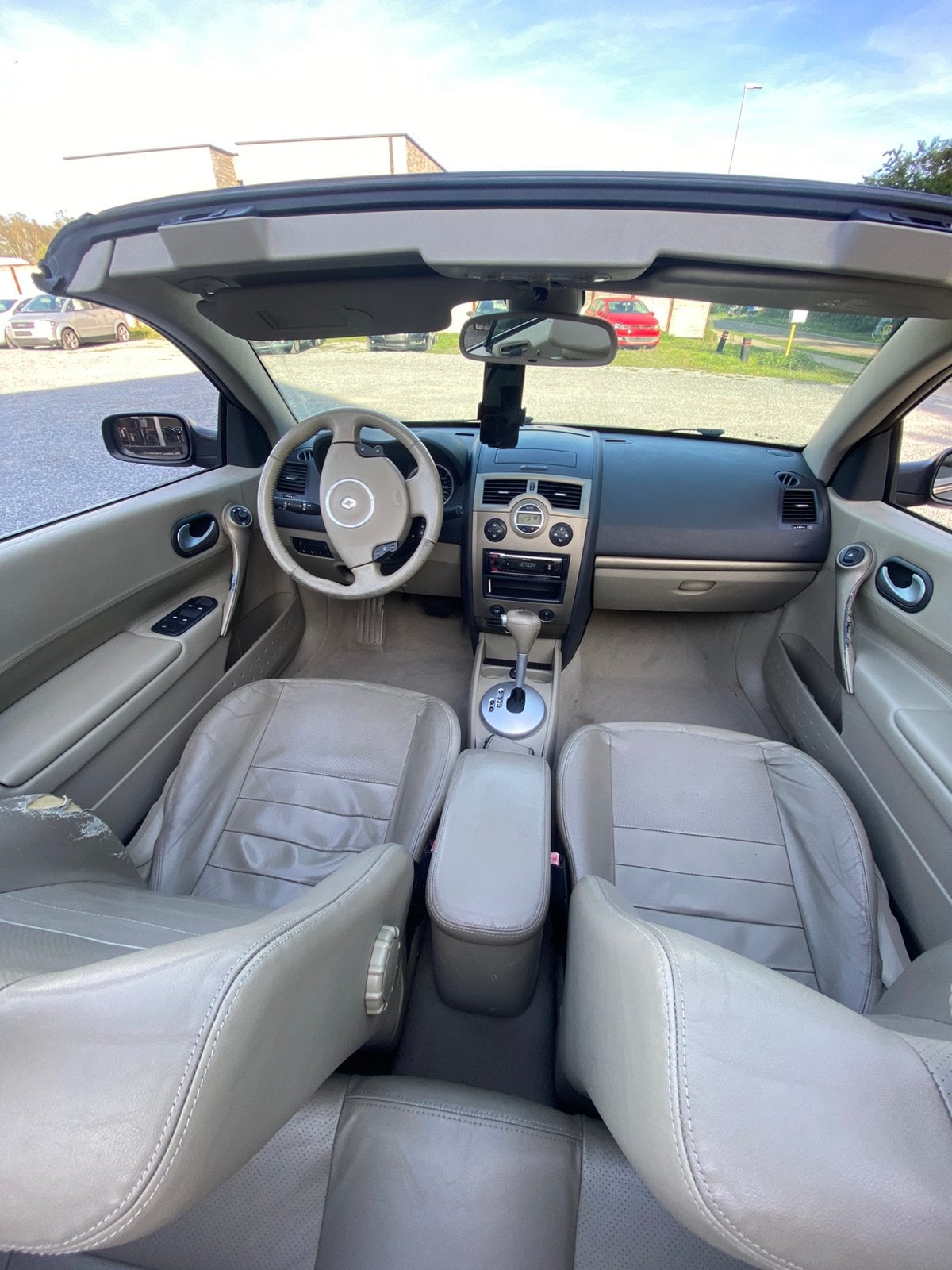 Renault cabrio ( gekeurd ), Auto's, Automaat, Cabriolet, Particulier, 2000 cc