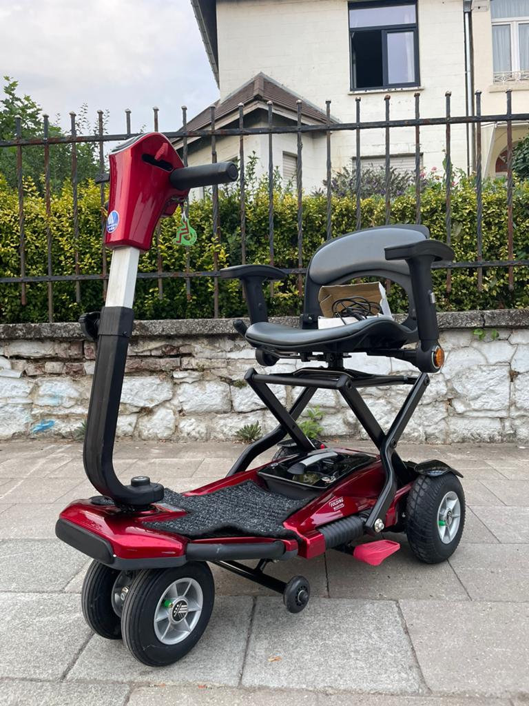 Scootmobiel Vermeiren Sedna opvouwbare elektrische scooter, Diversen, Rolstoelen, Ophalen of Verzenden, Zo goed als nieuw