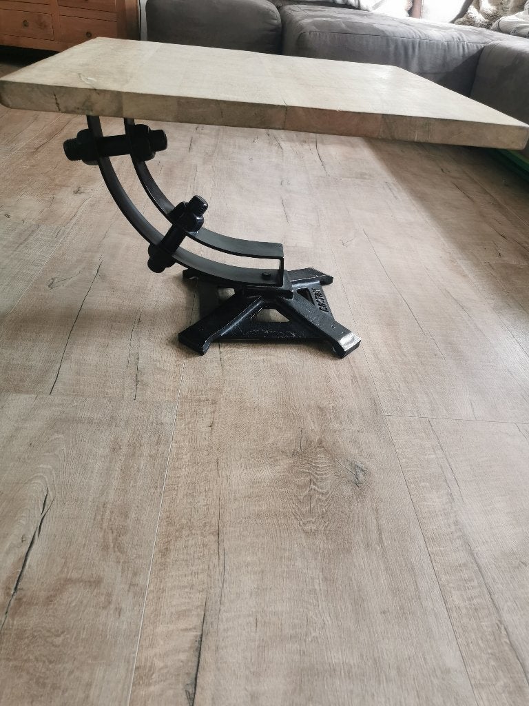 Tafel in de woonkamer, Huis en Inrichting, Ophalen, Zo goed als nieuw