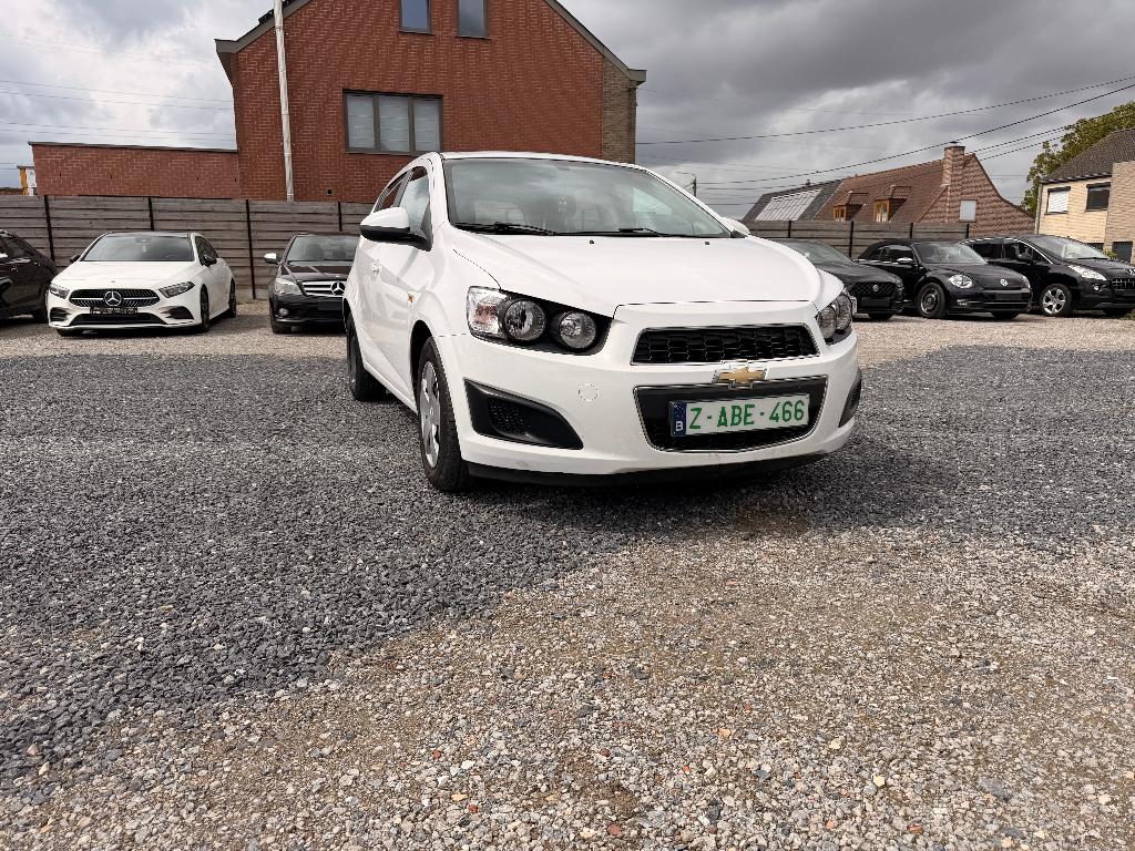 Chevrolet Aveo 1.2 Essence — 2013 — 53 300 km, Autos, Chevrolet, Euro 5, Achat, Entreprise, Garantie prolongée