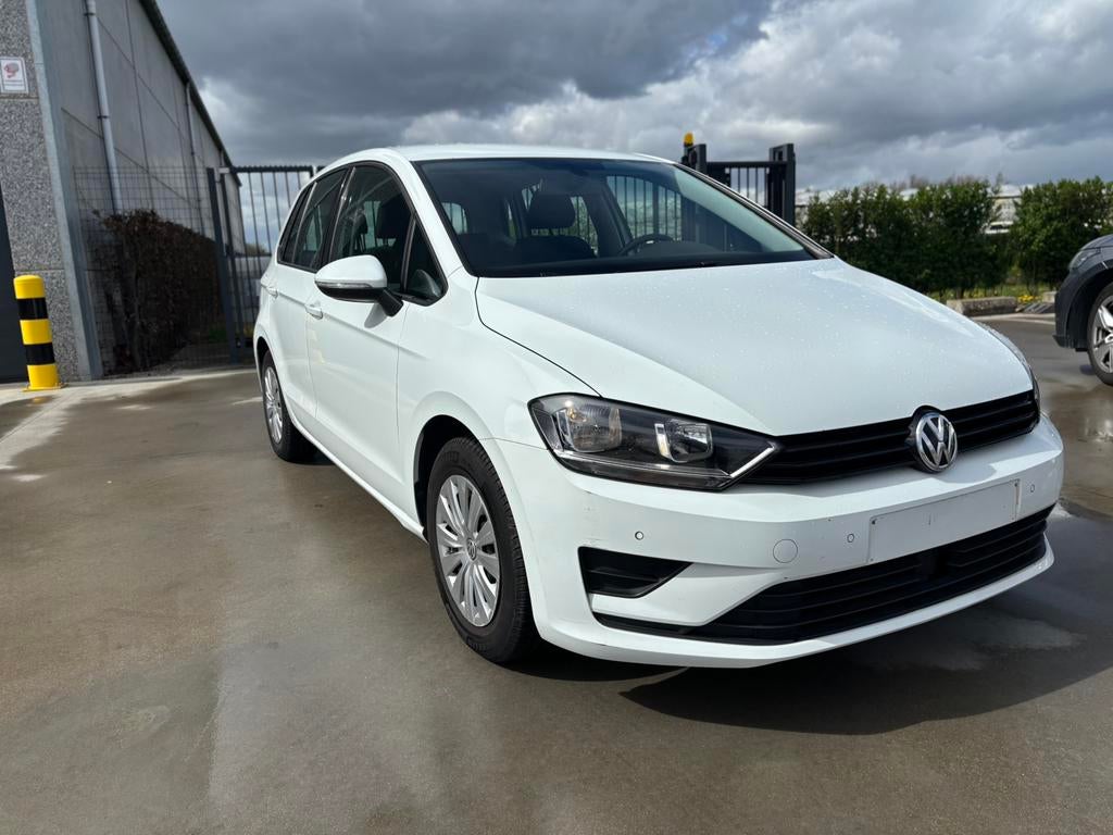 VOLKSWAGEN GOLF SPORTSVAN 1.2 TSI HOMOLOGUÉ À VENDRE, Autos, Achat, Entreprise, Boîte manuelle, Entretenue par le concessionnaire