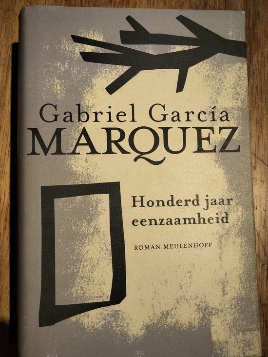 100 JAAR EENZAAMHEID  - MARQUEZ HARDCOVER, Ophalen of Verzenden