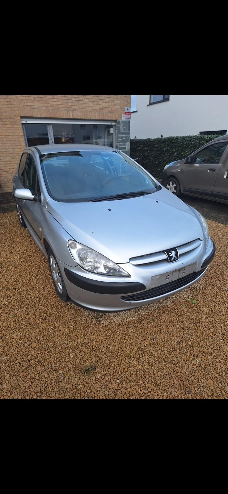 Peugeot 307 1.4 benzine start en rijd goed, Auto's, Stof, Particulier, Euro 4, Zilver of Grijs