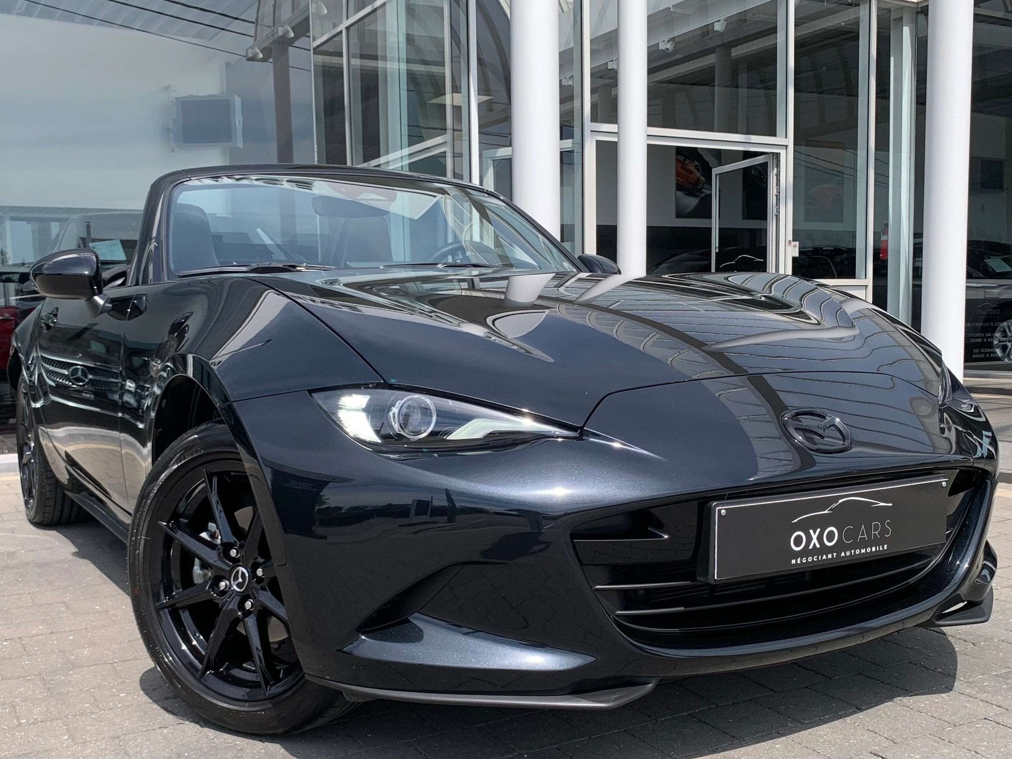 Mazda MX-5 1.5i Skyactiv-G 132CV / CABRIOLET / FULL BLACK /, Autos, Mazda, Cuir, Achat, Euro 6, Entreprise