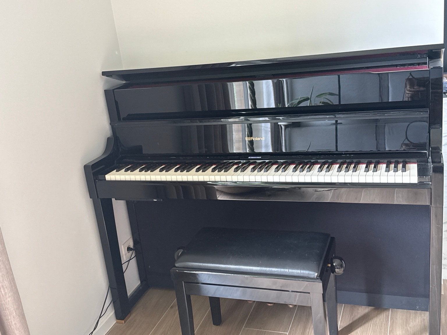 Piano numérique brillant Roland LX-17 - à peine utilisé, Musique & Instruments, Enlèvement, Comme neuf, Piano, Brillant