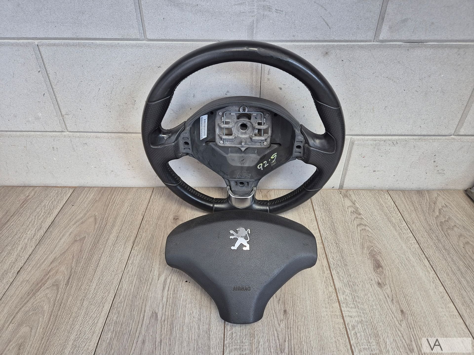 Stuur afgeplat Sport met airbag Peugeot 308 3008 5008 RCZ, Autos : Pièces & Accessoires, -, Utilisé, -, Peugeot